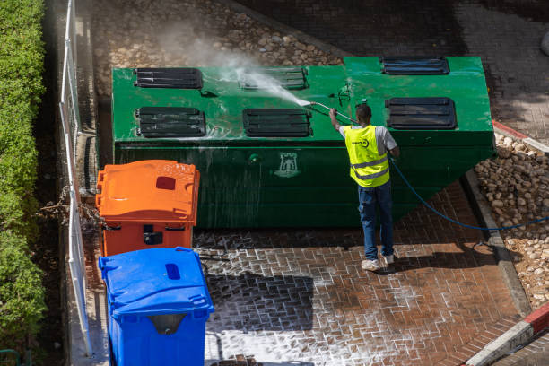 Best Garage Pressure Washing  in New Franklin, MO